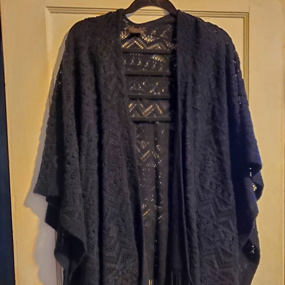 COPY - Crochet Poncho NWOT